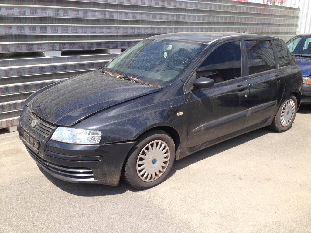 Fiat Stilo 1,6 16V 2003 - díly - 9