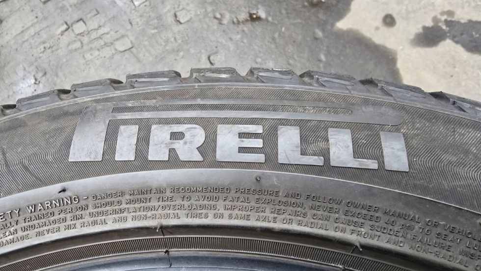 Zimní pneumatiky 255/45/19 Pirelli - 9