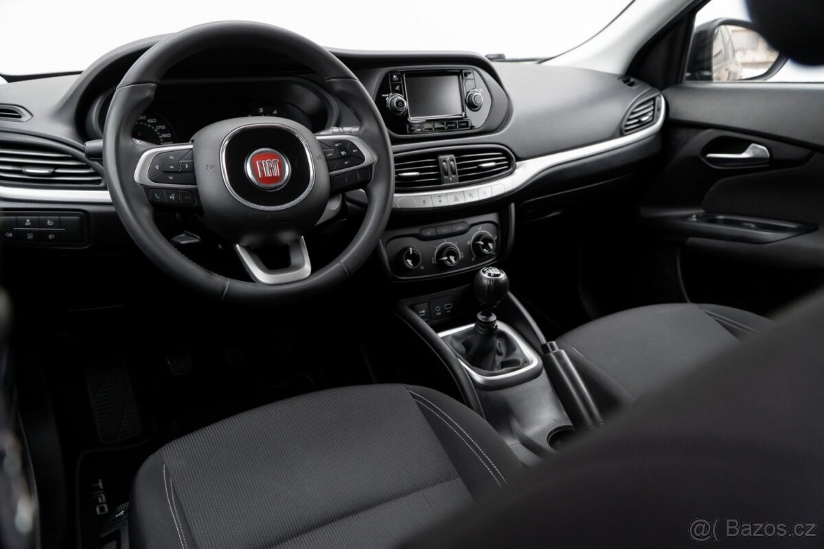 Fiat Tipo 1.4 Turbo Easy - 9