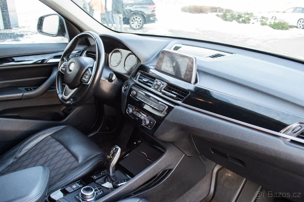 BMW X1 xDrive 20d A/T - 9