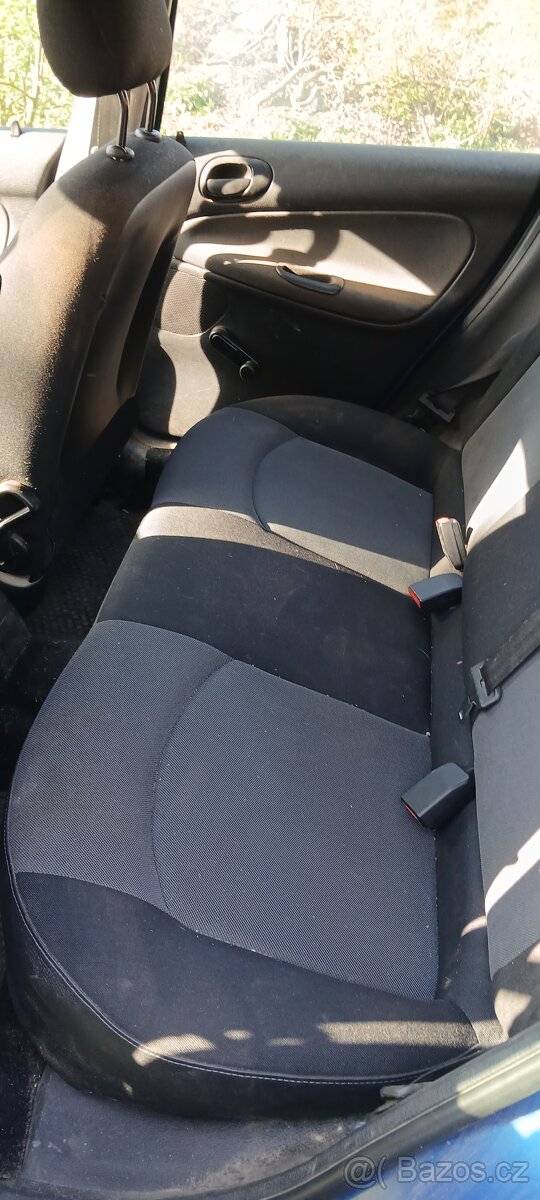 Peugeot 206 - 9