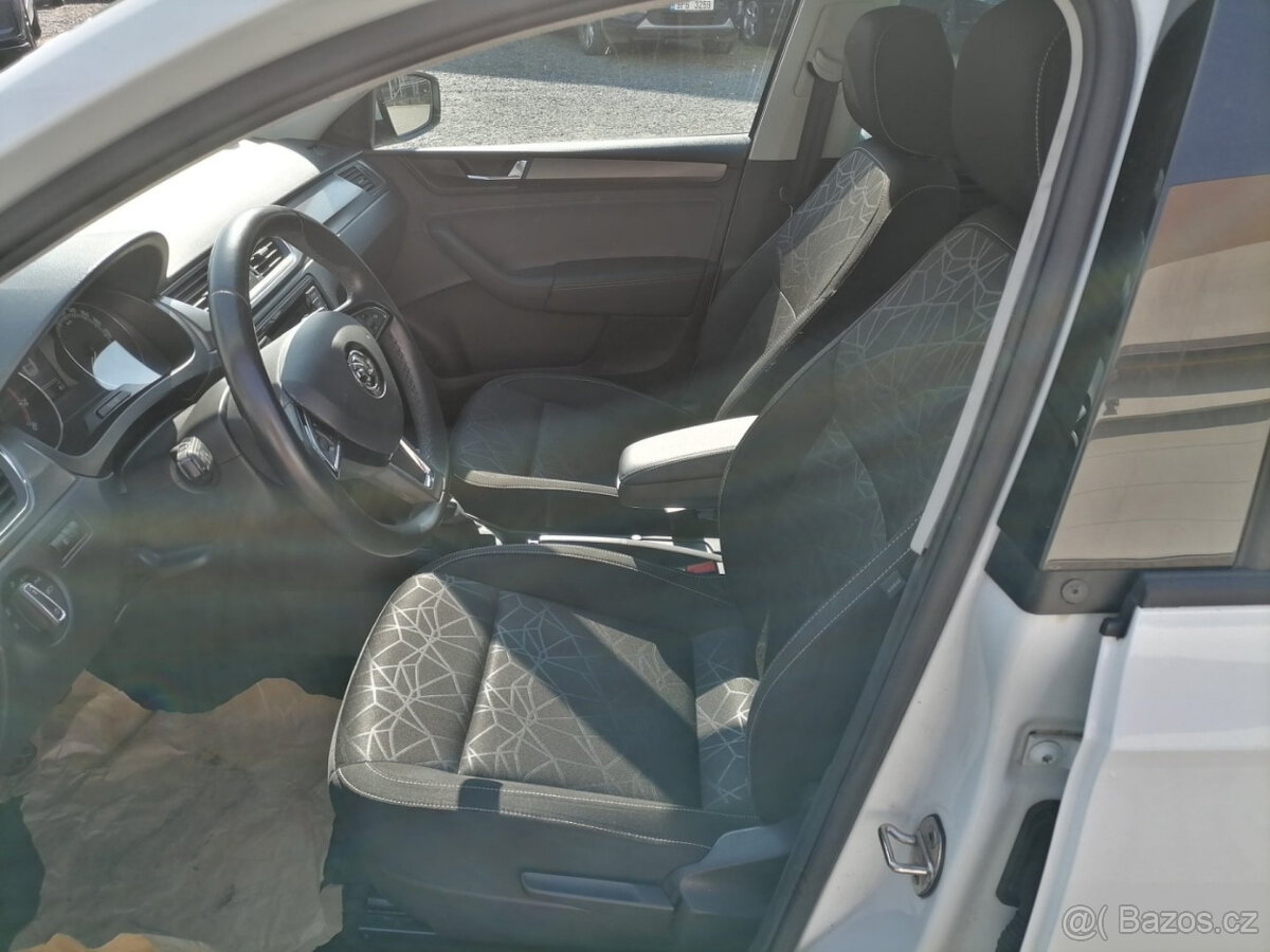 Škoda Rapid - 9
