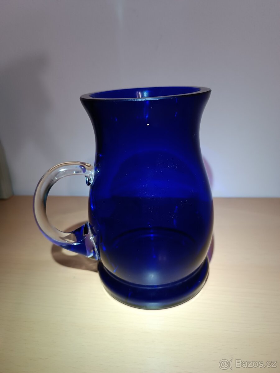 Krásný půllitr, masivní kobaltové sklo - 9