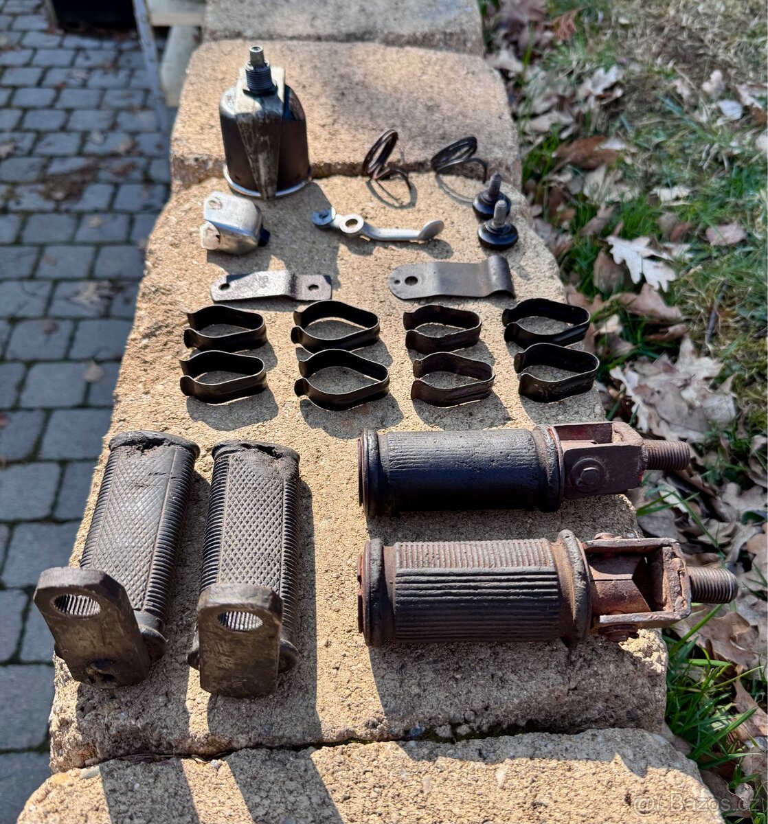 ČZ 125 B T 125 150 C - díly - 9