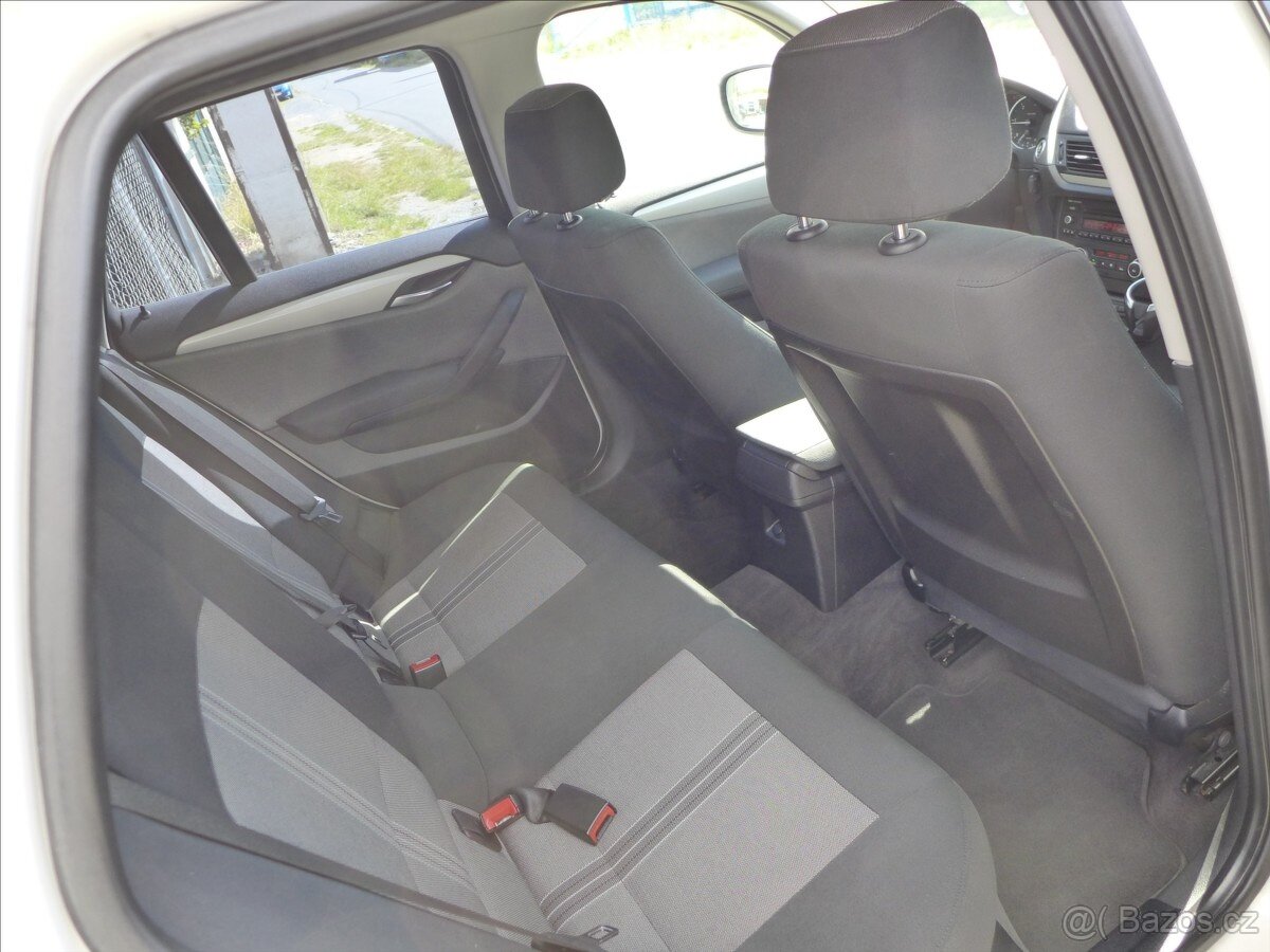 BMW X1 2,0 D 4x4, X-LINE, 1.MAJITEL - 9