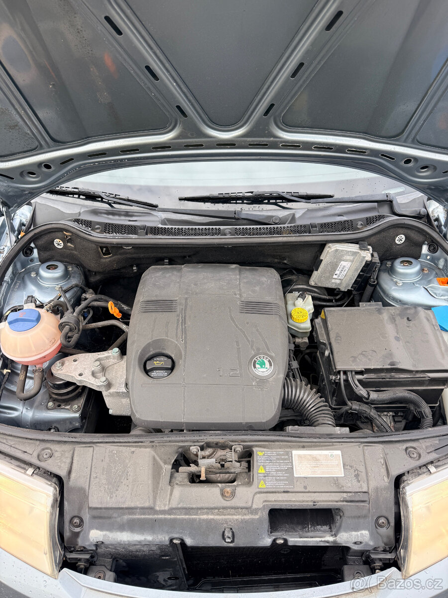 Škoda Fabia 1.2 HTP 40kW 128tis km - 9