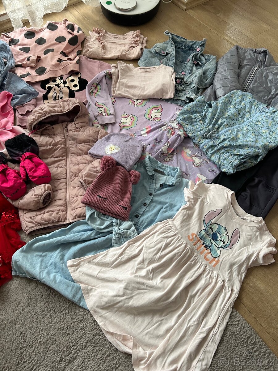 Balíček věci po dceři 6-8 let - 9