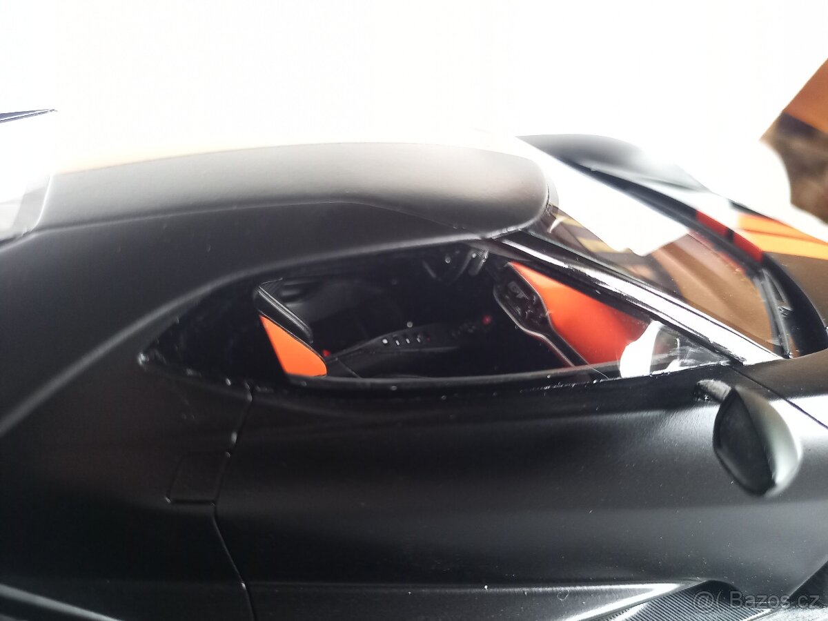 Prodám Ford GT (2017), 1:18, TopSpeed - nový - 9