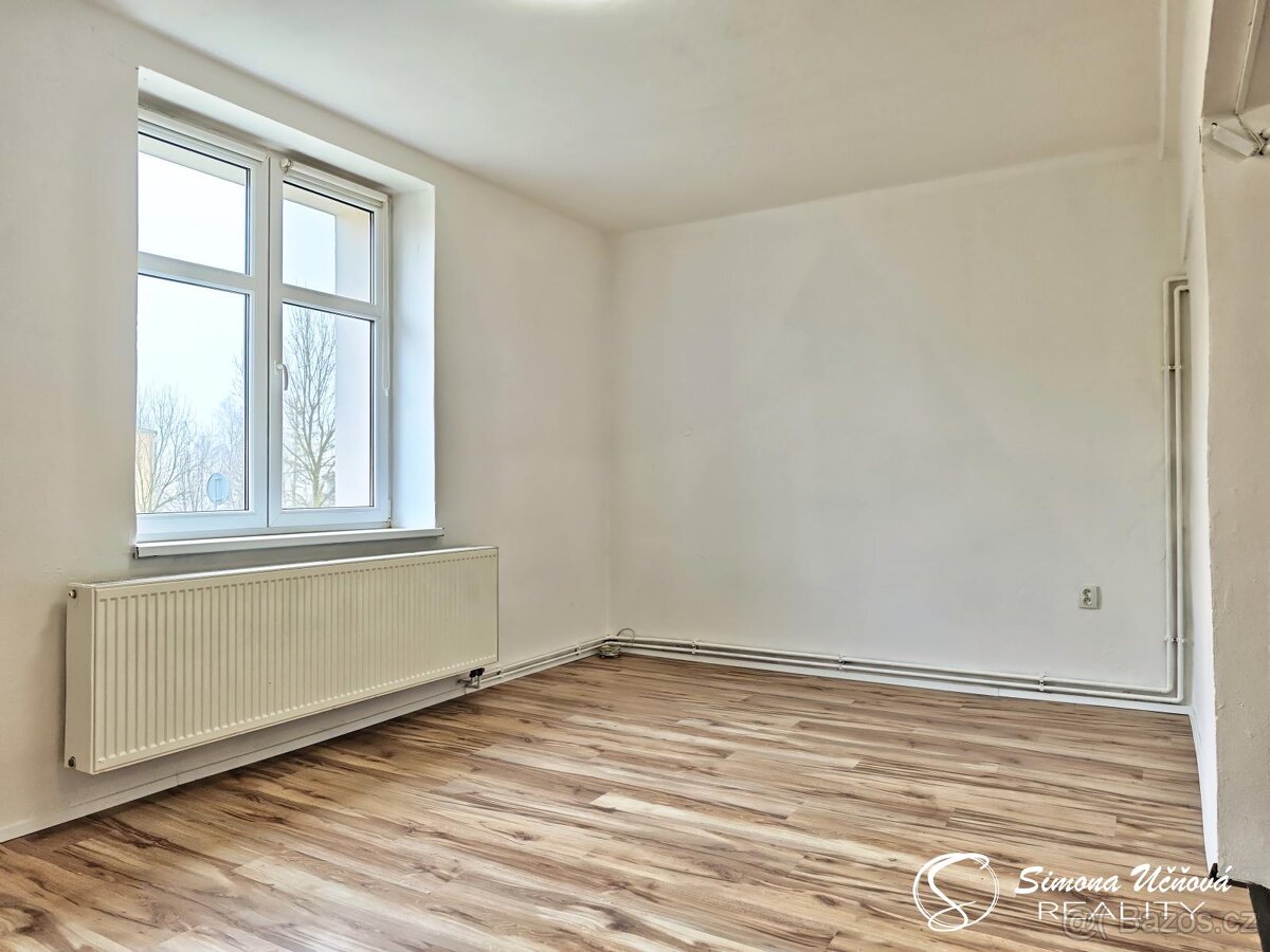 Prodej bytu 3+1, 73,5 m2 v Žacléři - 9