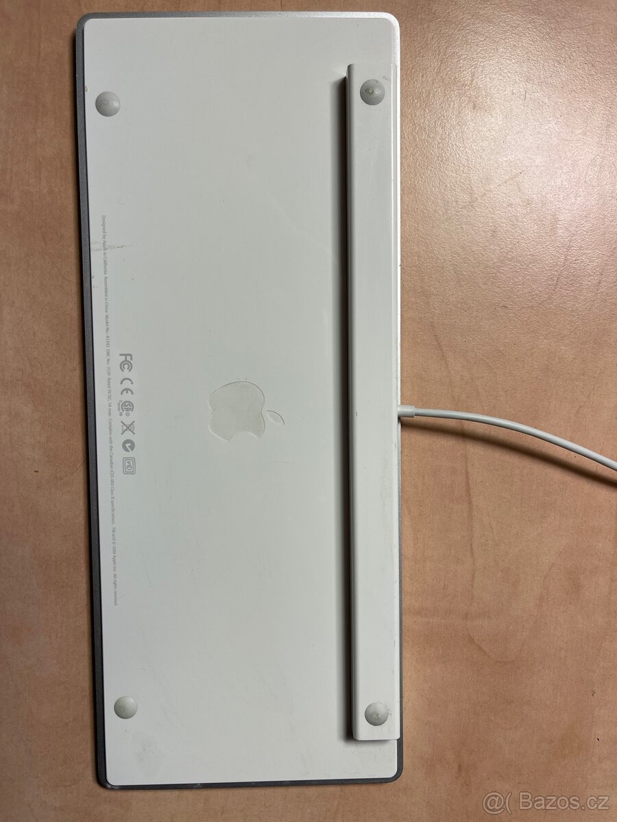 Apple Magic A1242 Keyboard - 9