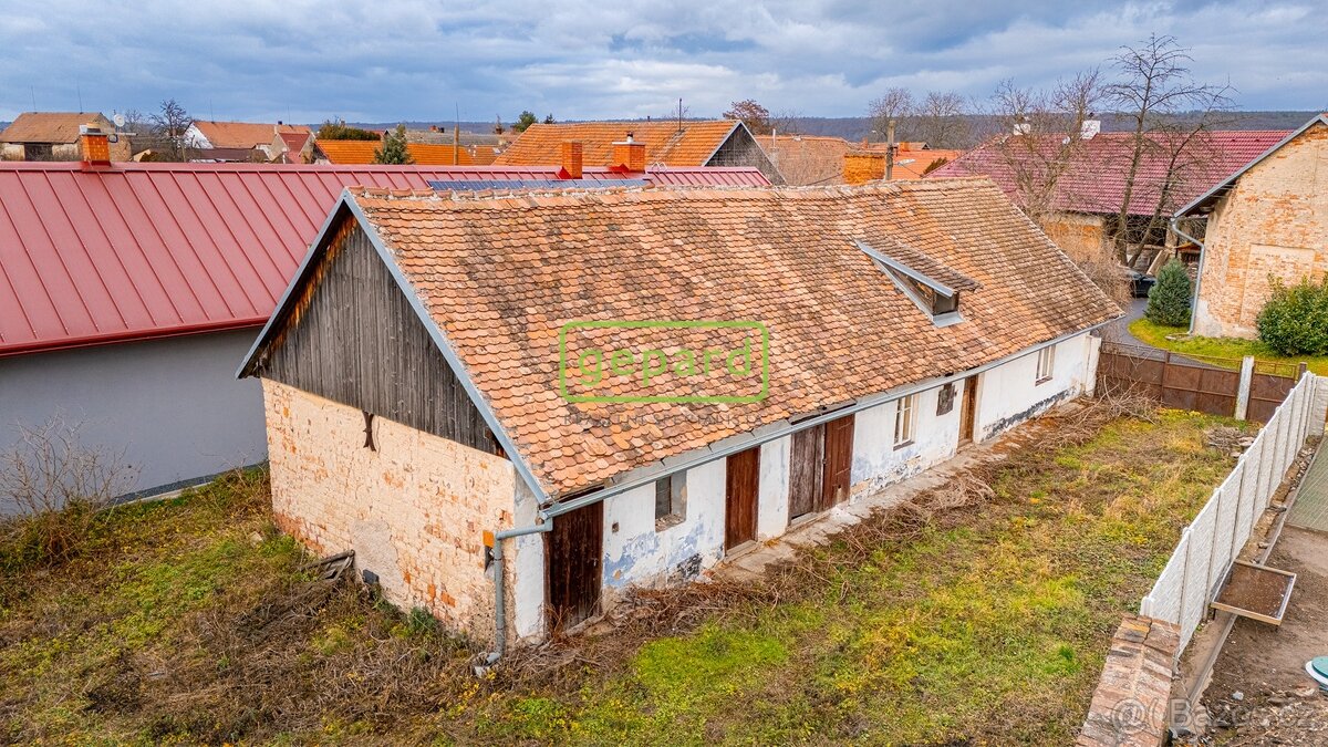 Prodej vesnického stavení a pozemku, Zaříčany - 9
