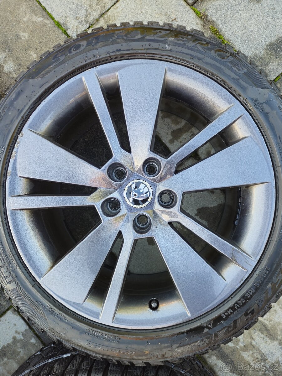 Kola Škoda Zenith 18" zimni pneu Pirelli 5mm - 9