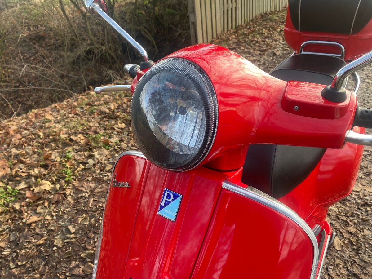 Vespa Gts 300 Super - 9