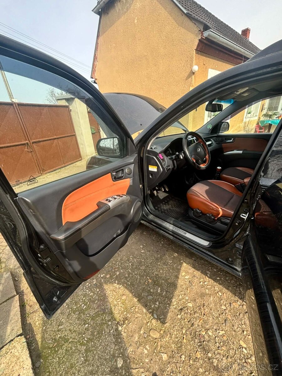 Kia Sportage 2.0 CRDI - 9