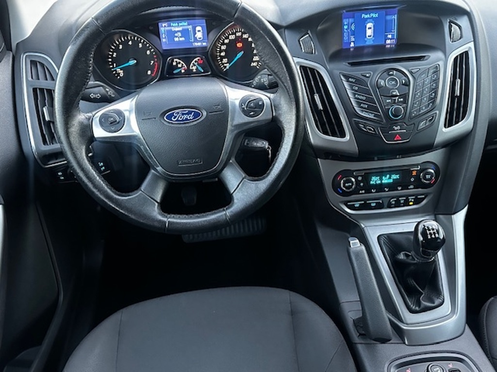 Ford Focus 1.0i 74kw, r.2014, 1.maj., rozvody, stk - 9