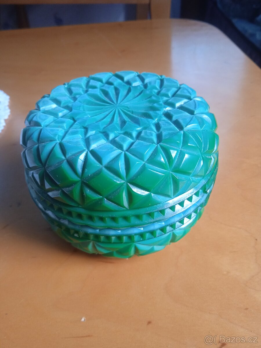 Sklo, porcelán - pozůstalost po mamince - 9