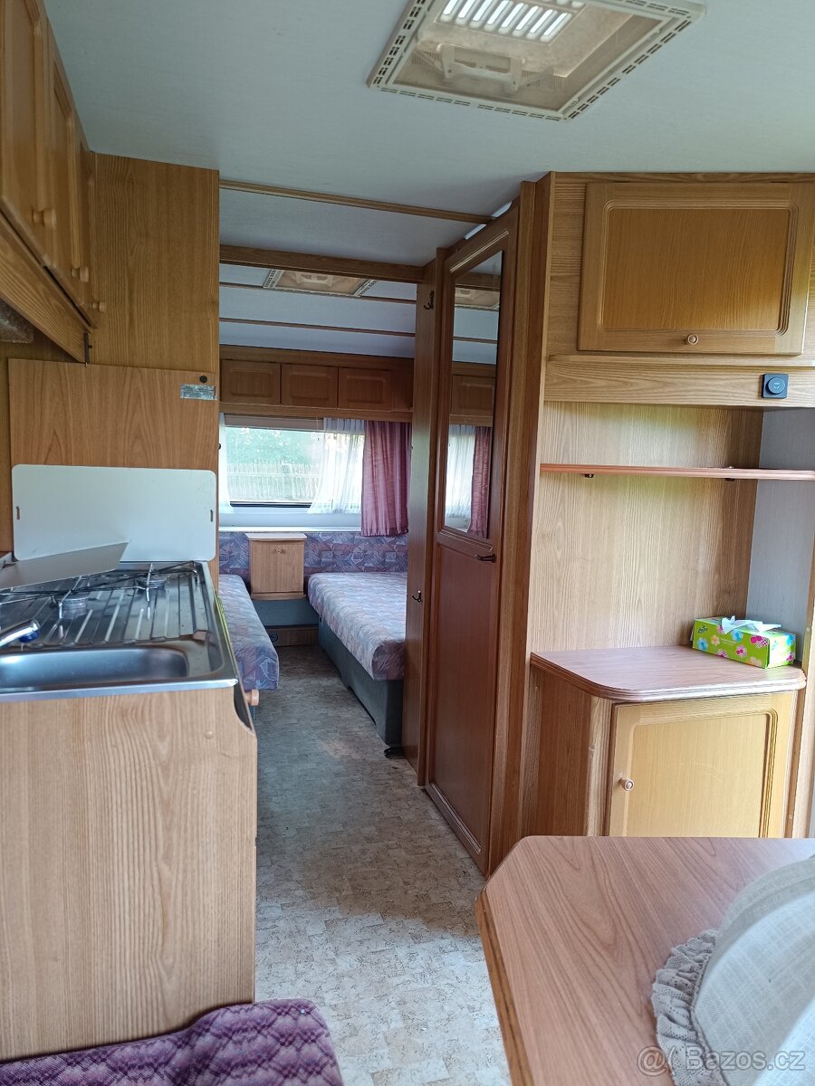 Obytný karavan - 9