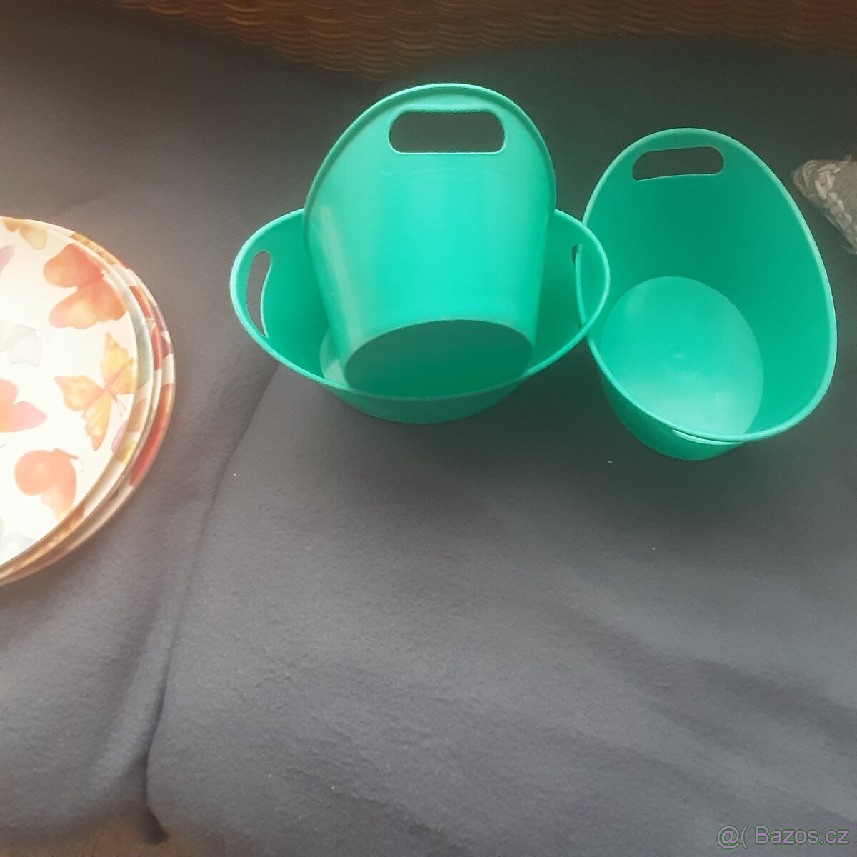 Skleničky misky talire - 9