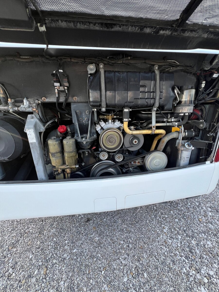 Setra S 415 H. €5 lift - 9