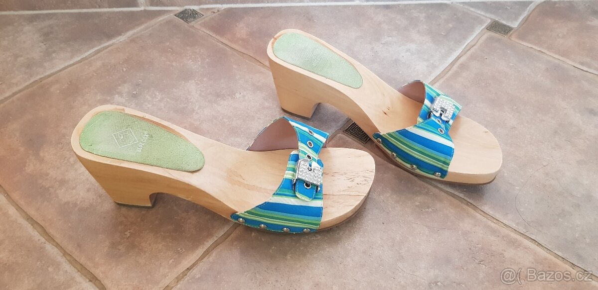 Dámské dřeváky 40 a páskové 41 - 9