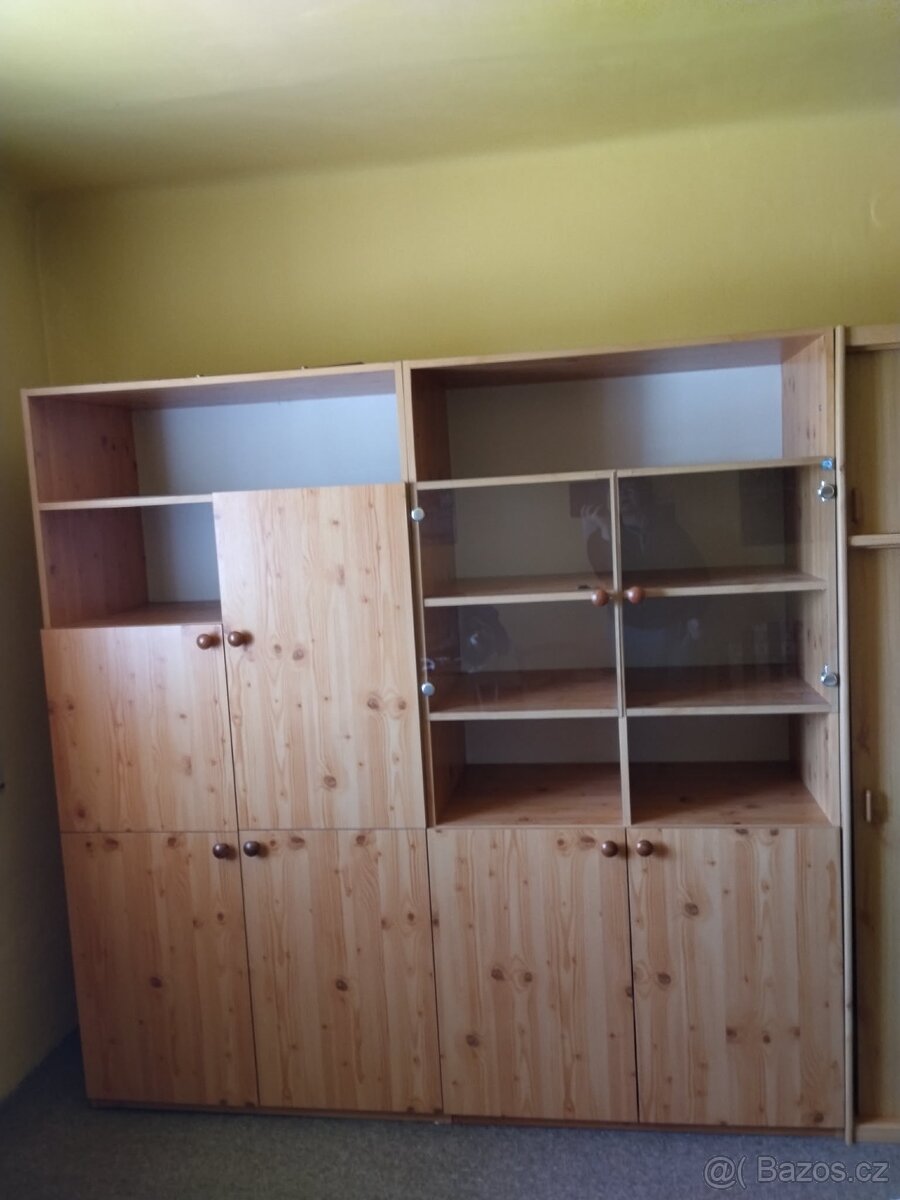 Skříně a spotřebiče - 9