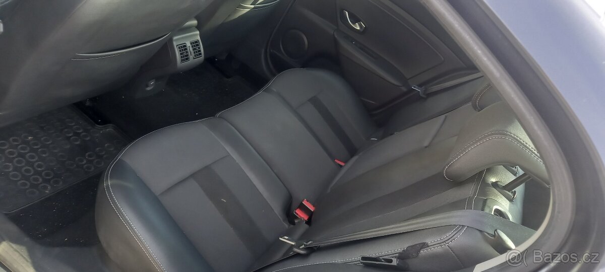 RENAULT FLUENCE 1,6i r.v.2010,naj:126tkm,KLIMA,DOHODA - 9