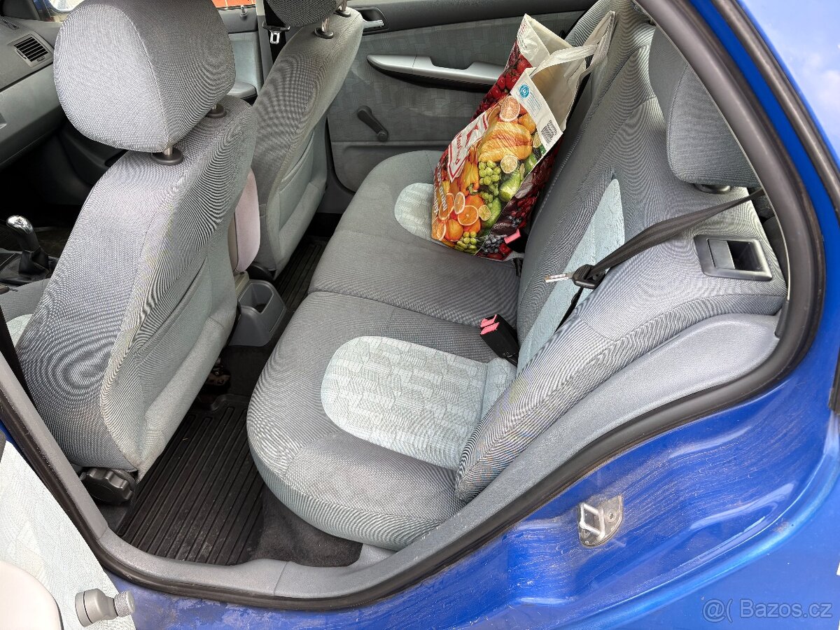 Skoda fabia 1.4mpi - 9