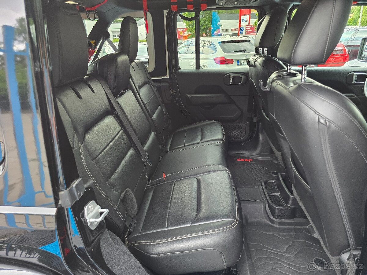 ⭐Jeep Wrangler 2.0T/200KW/SAHARA/2019/ČR/2.MAJ⭐ - 9