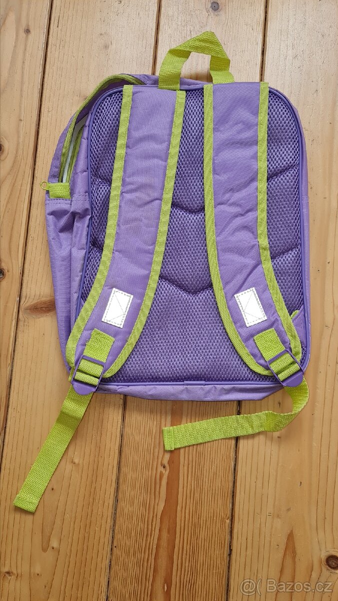 Hračky různé i nové auta,batohy,puzzle.... - 9