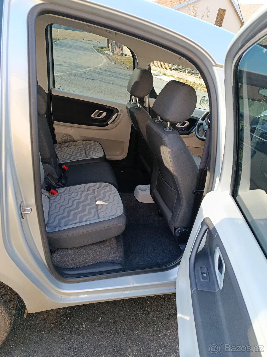 Roomster 1.4 benzín - 9