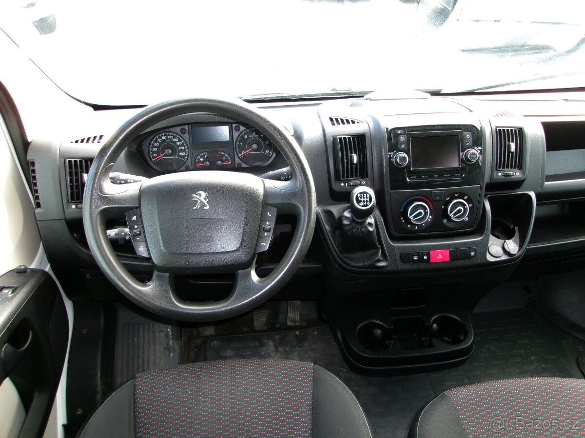 PEUGEOT Boxer 2.0 BlueHDi 120kW L3H2 - 7-míst - ČR - 9