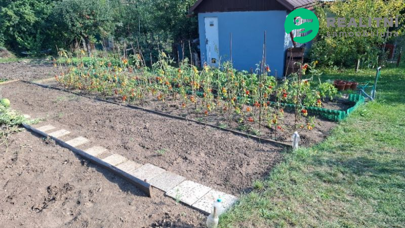 Zahrada s chatkou - Kadaň - 9