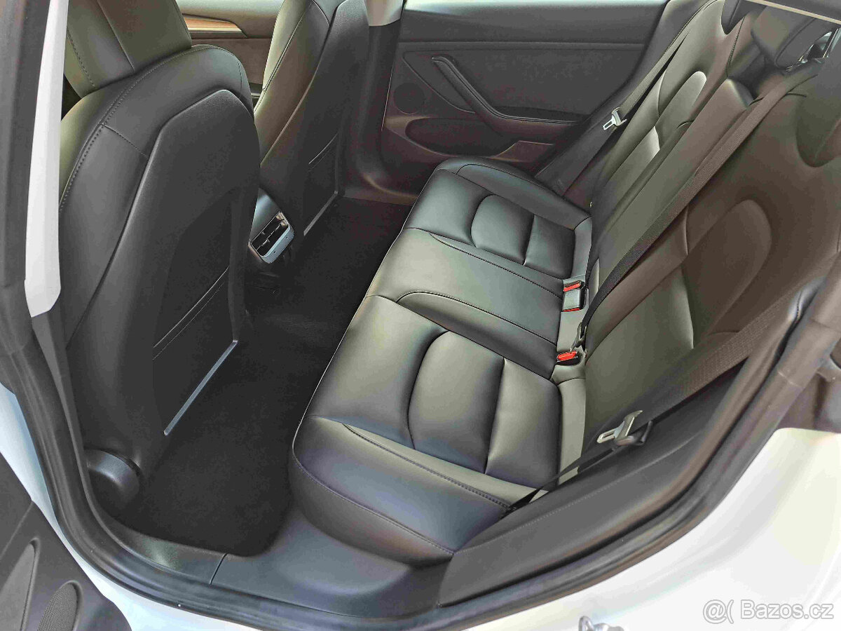 Tesla Model 3 RWD - 1867 - 9