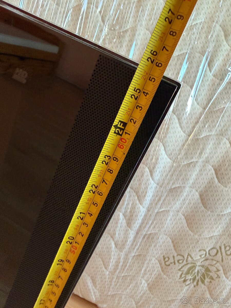 LCD TV Samsung 40" - 9