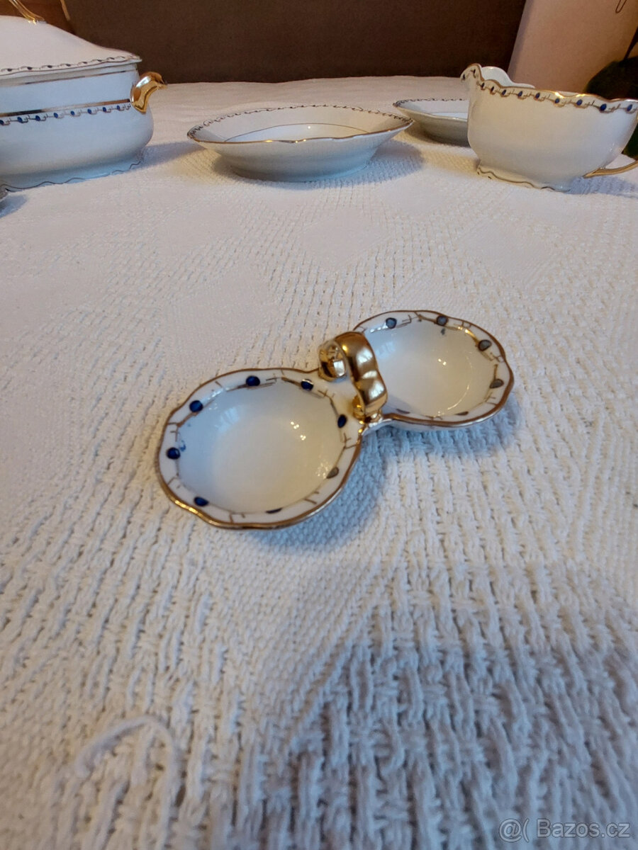 Jídelní souprava - servírovací sada - 9