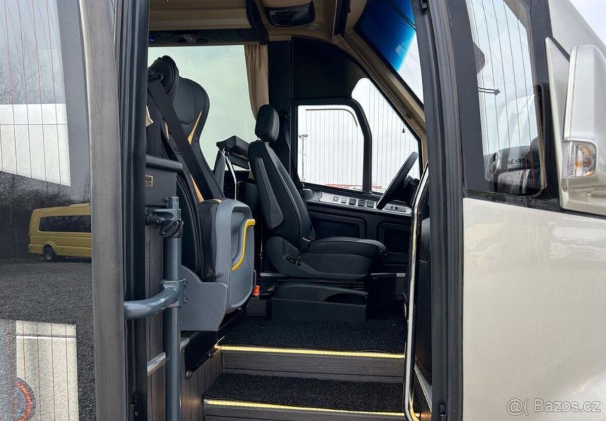 Mercedes M519, 31 miest, novy - 9