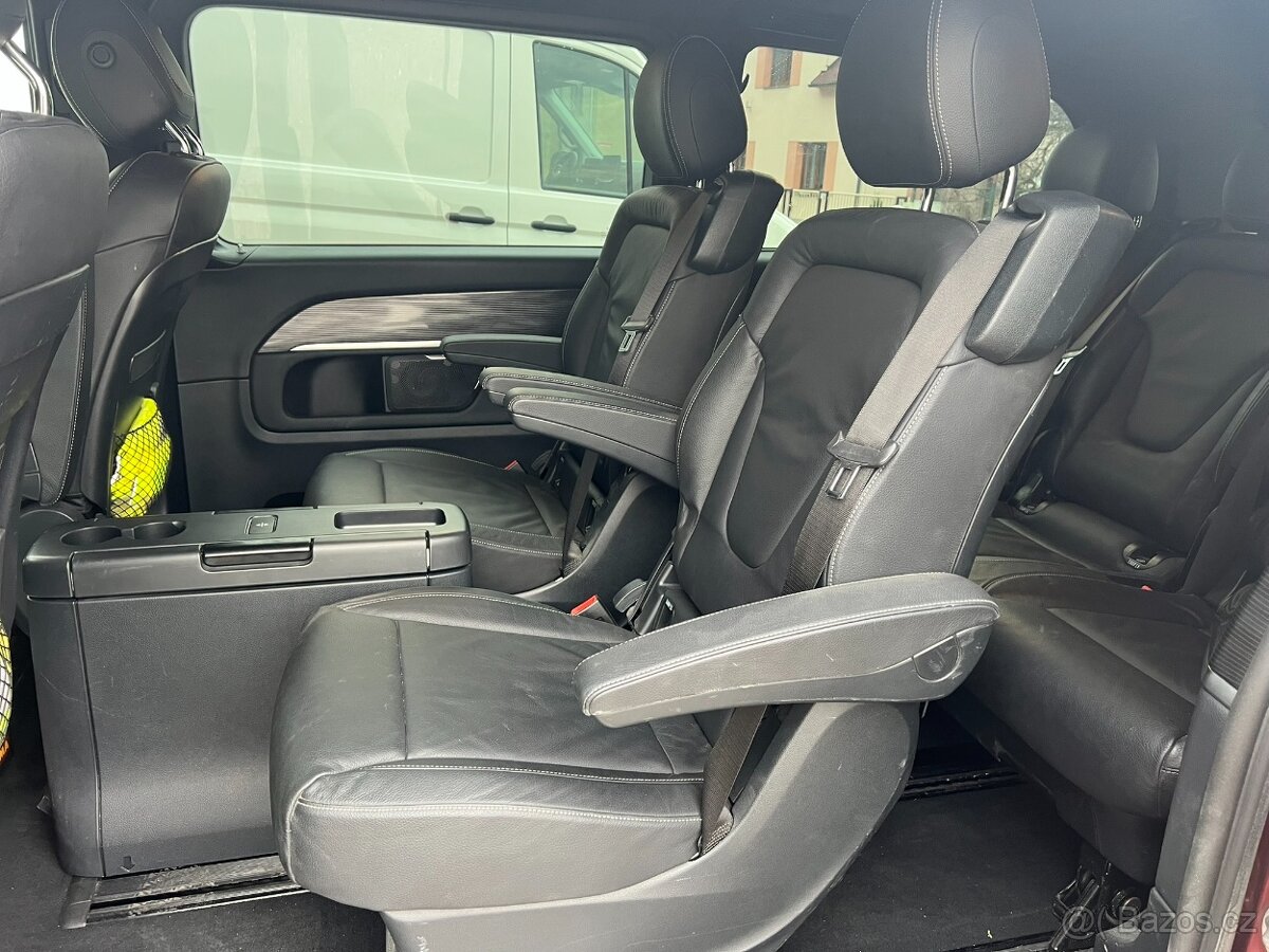 Mercedes-Benz V300D - 9