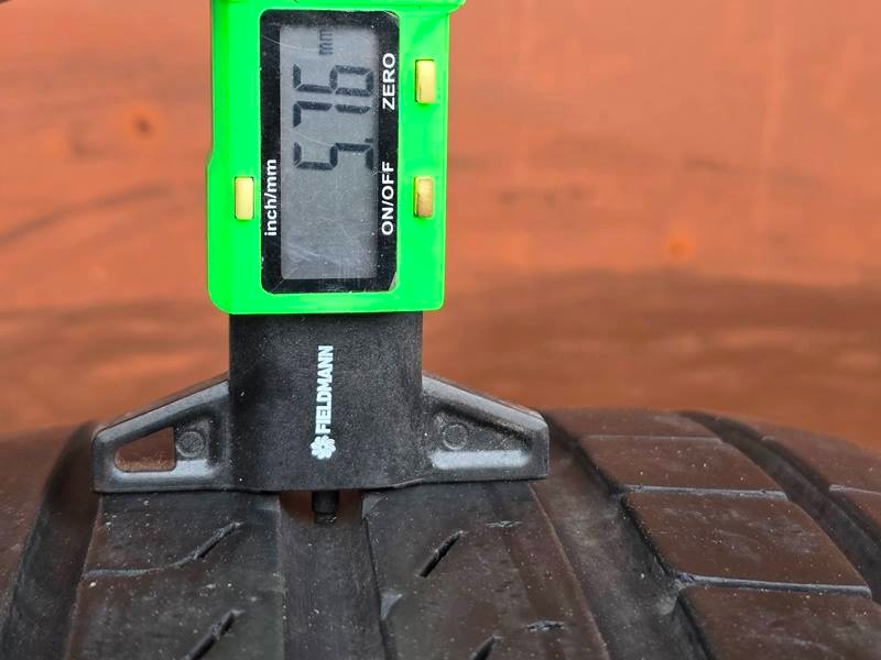 Letní Pirelli 215/55/17 - 9