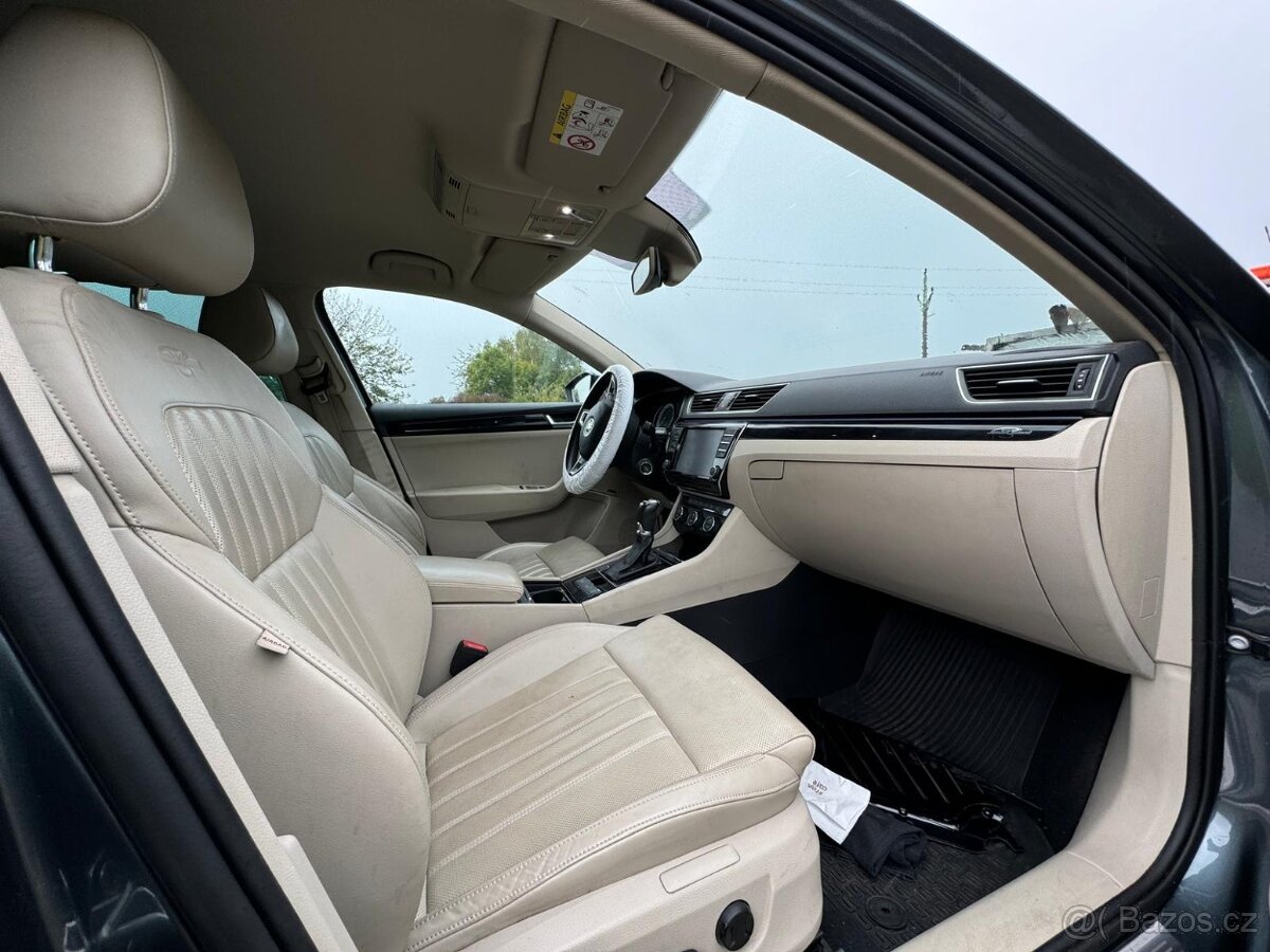 Škoda Superb 3 kombi L&K 2.0TDI 140KW DFCA PZR LF7Y 2016 - 9