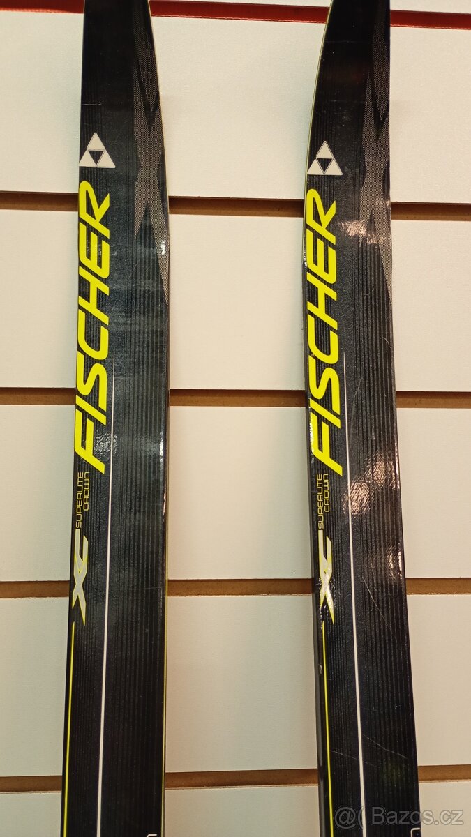 Běžky FISCHER SUPERLIGHT CROWN klasika 207cm - 9