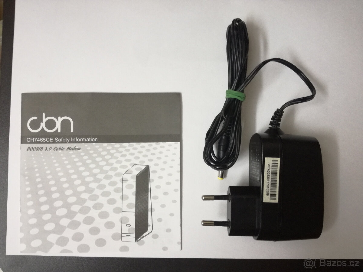 Napájecí adaptéry/nabíječky - 9