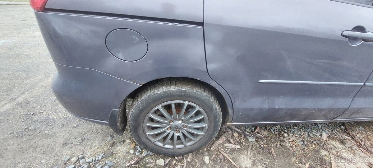 Mazda 5 2.0D, r.v. 2005,81 kW, tažné, 262000 km, nový DPF - 9