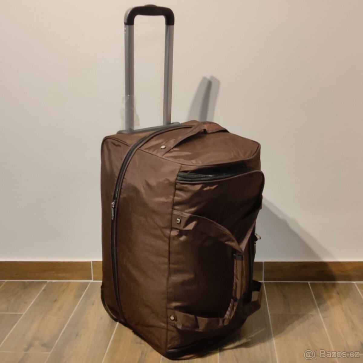 Cestovní taška s možností zvětšení objemu, kolečka - nové - 9