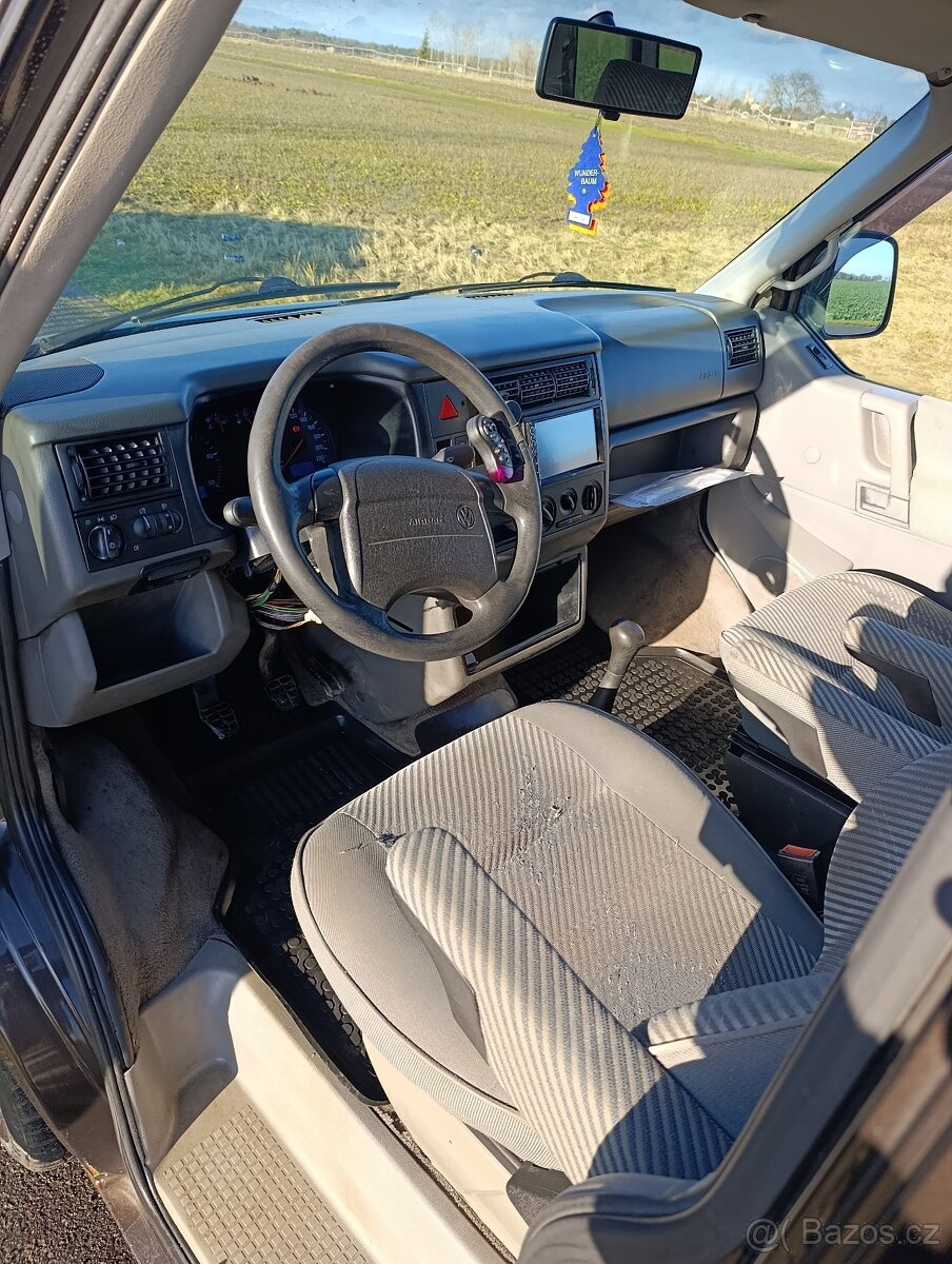 rodám Volkswagen T4 Multivan 1.9Td - 9