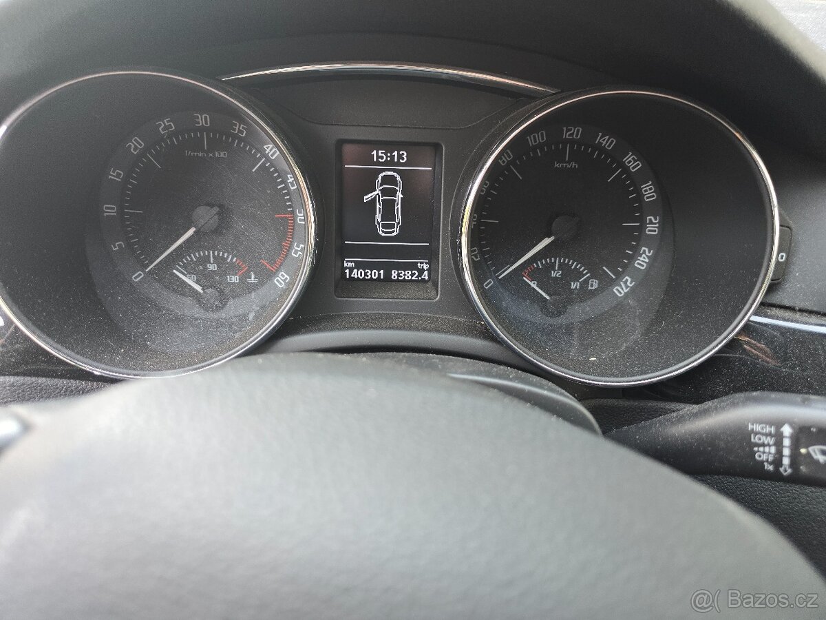 Škoda Superb II, sedan, 2.0 TDI - 9