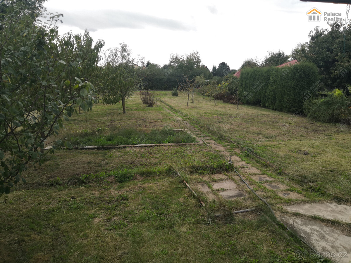 Prodej rekerační chatky se zahradou 599 m2 - 9