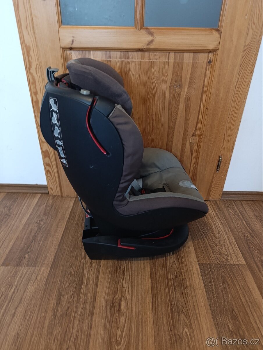 Kvalitní autosedačka Maxi Cosi 9-18kg - 9