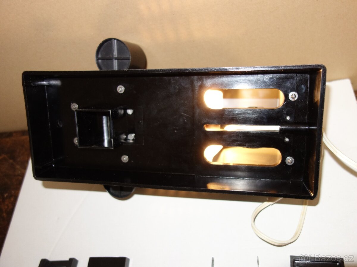 Retro dětský projektor Diax - 9