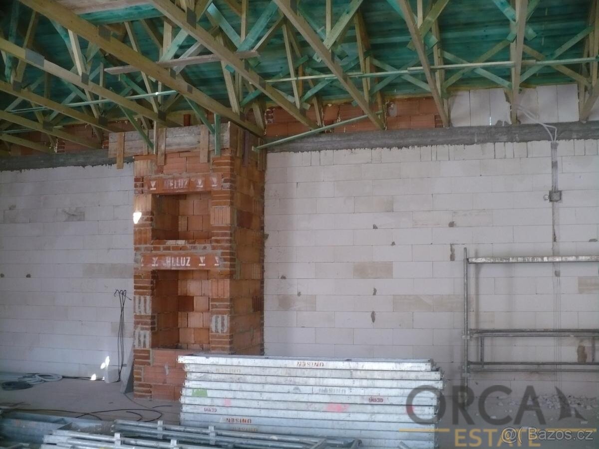 Komerční objekt ve Veselí nad Moravou - 9