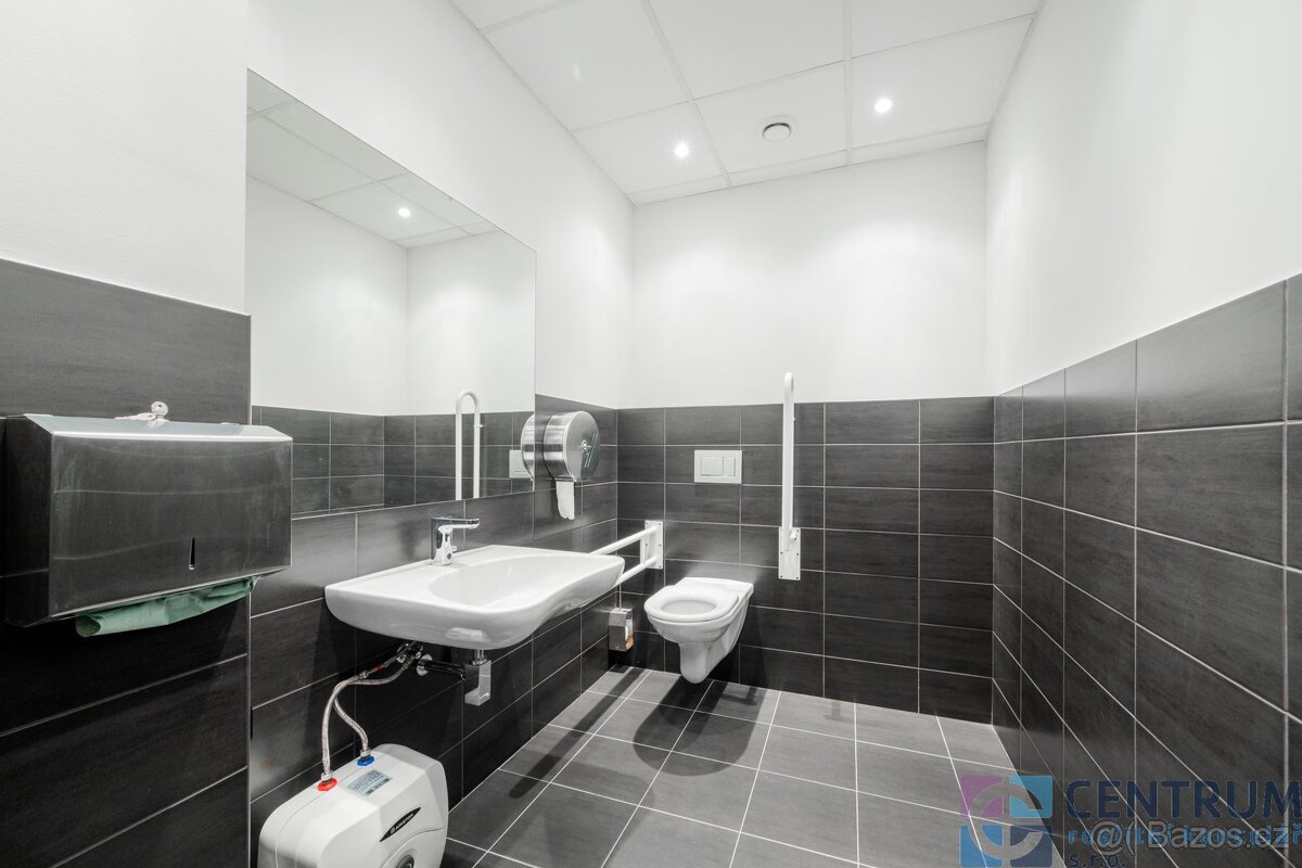 Pronájem komerčních prostor 264m2 - 9